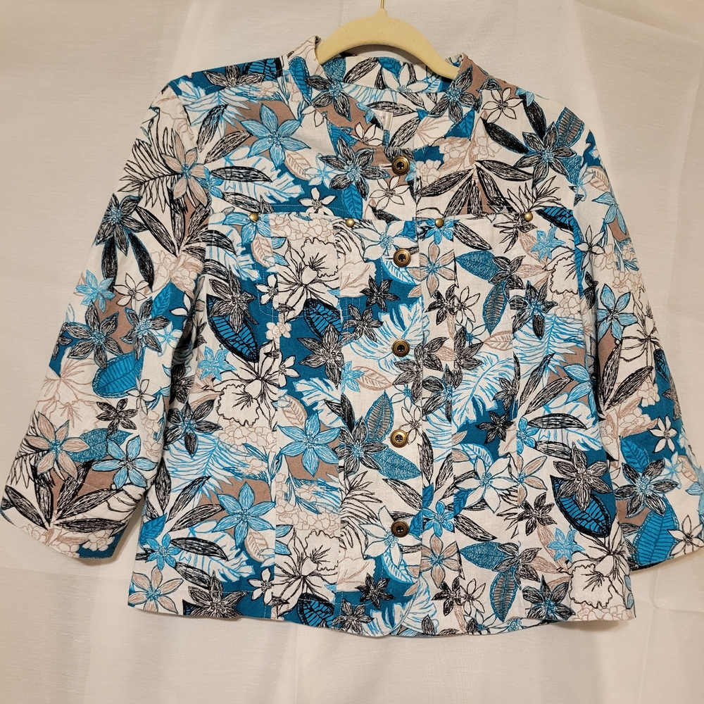 Christopher & Banks Blue and Black Floral Button Down 3/4 Sleeve Blouse
